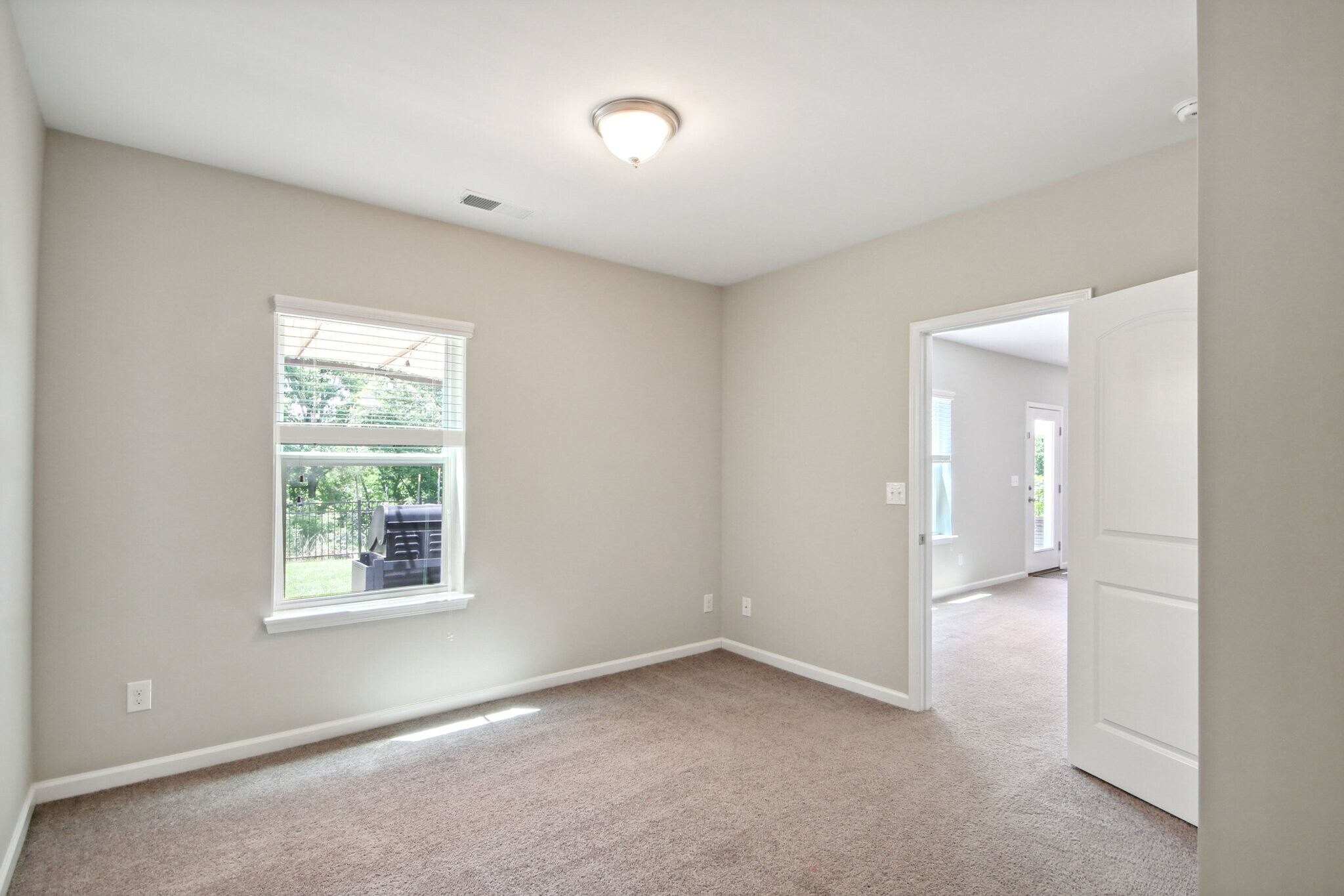 Building Photo - 2169 Grist Mill Dr SW