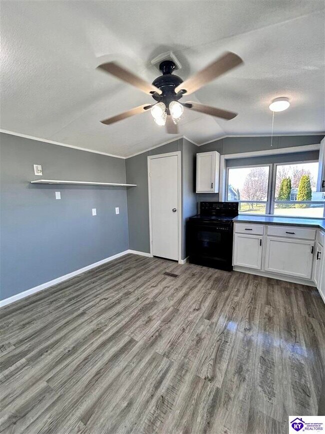 Building Photo - 55 Rhonda Ct