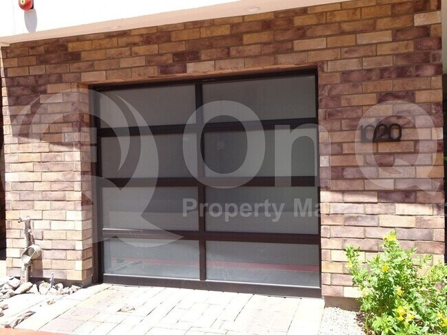 Building Photo - 3233 N 70th St