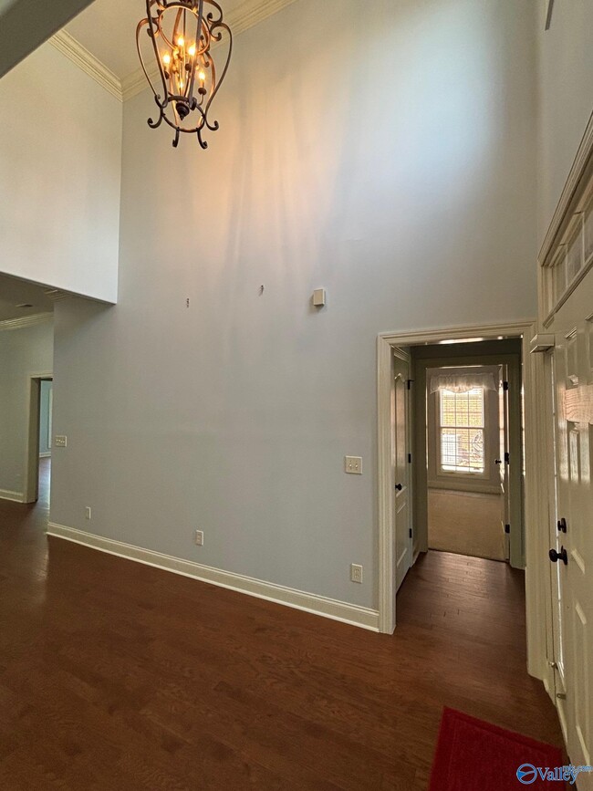 Building Photo - 15110 Lakeside Trail SW