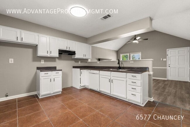 Building Photo - 6577 Chauncey-