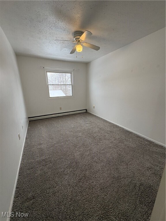 Building Photo - 5936 Callaway Cir