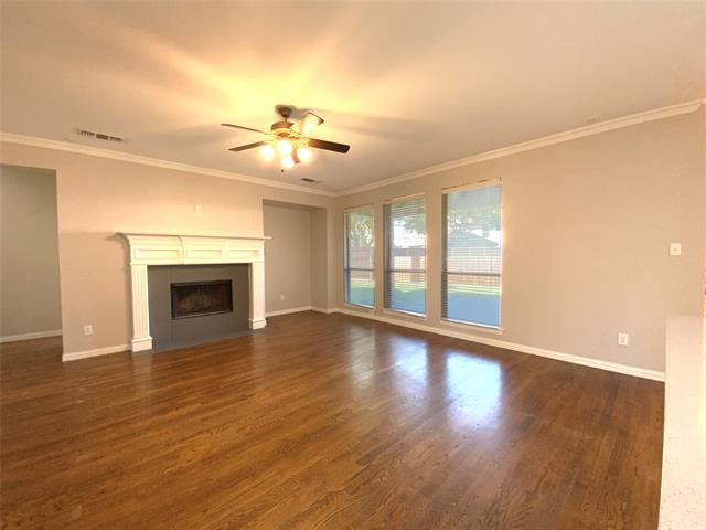 Building Photo - 1870 Dowelling Dr