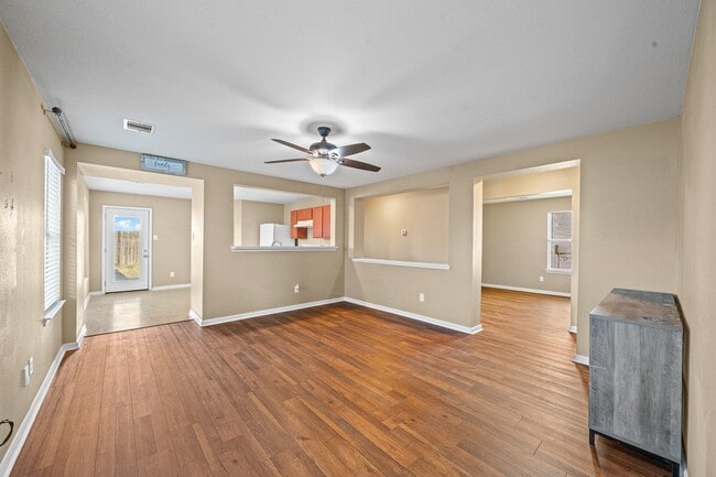 Building Photo - 20758 Cypress Crescent Ln