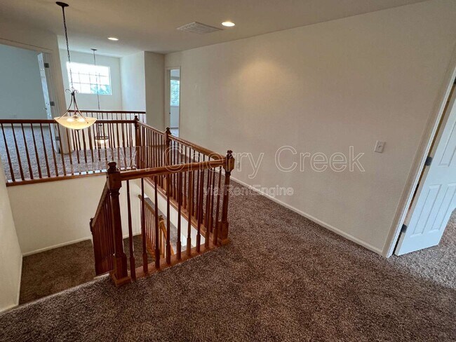Building Photo - 2115 Selenite Ct