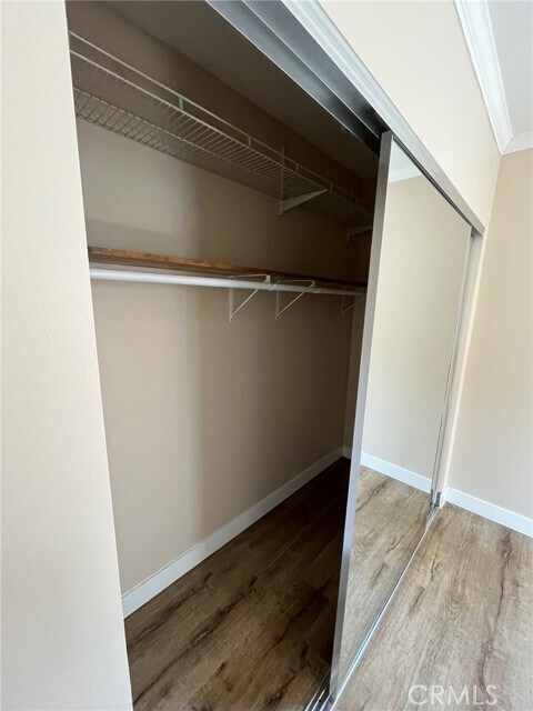 Building Photo - 430 Lincoln Ave