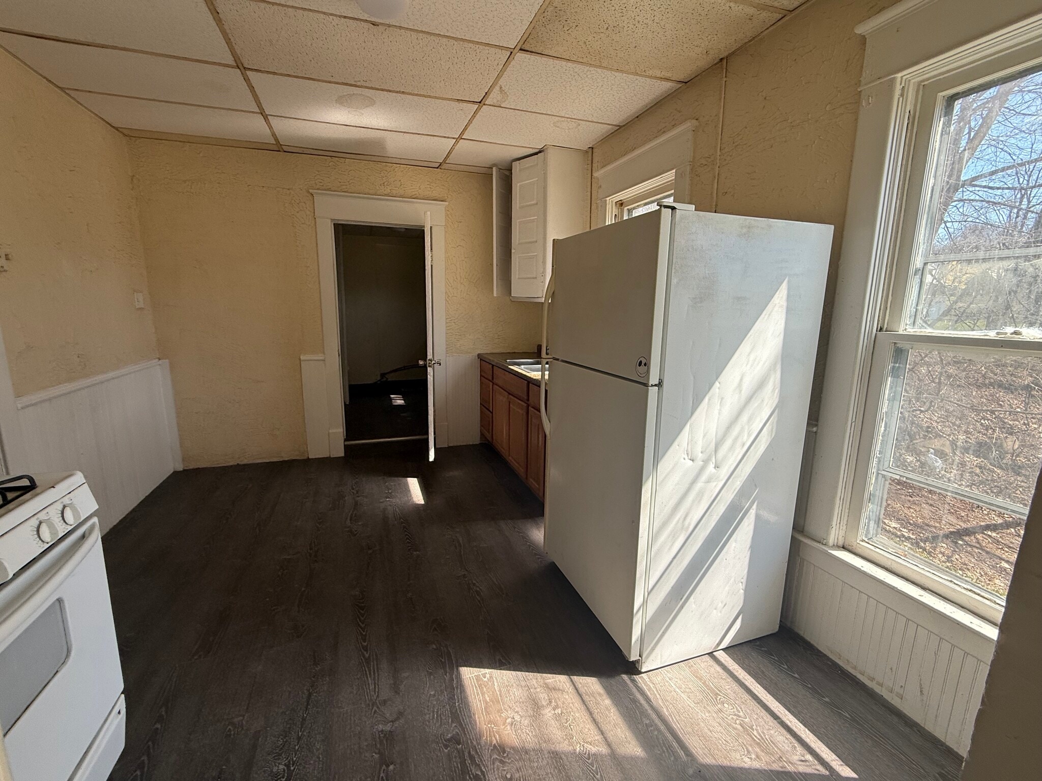 Building Photo - 97 Glenview Ave