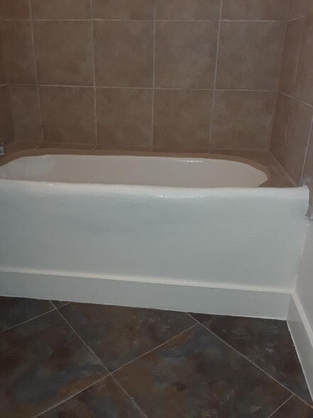 Building Photo - 1660 1/2 Murchison St