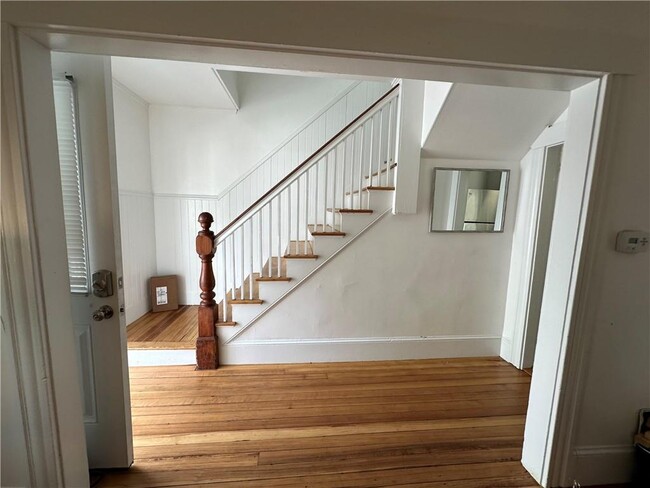 Building Photo - 15 Kilburn Ct