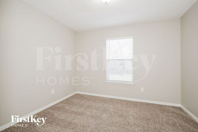 Building Photo - 1814 Weston Cir