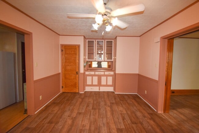 Building Photo - Large Home in Loganton with 1 Car Garage!