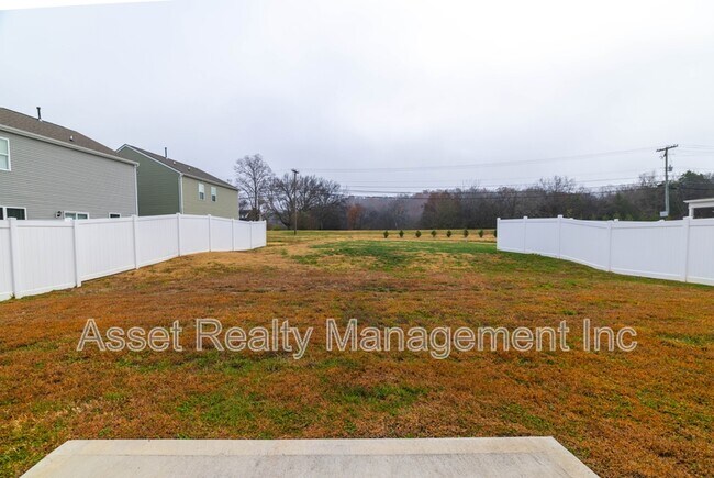 Building Photo - 4714 Willow Bluff Cir