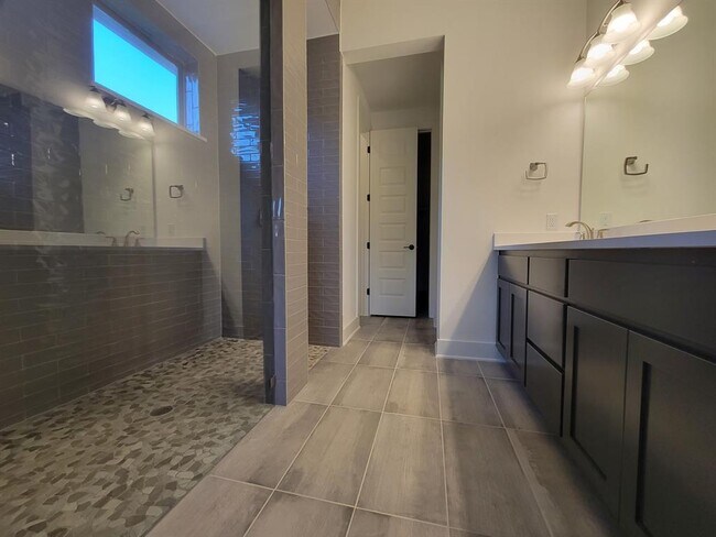 Building Photo - 4607 Flameleaf Sumac Dr