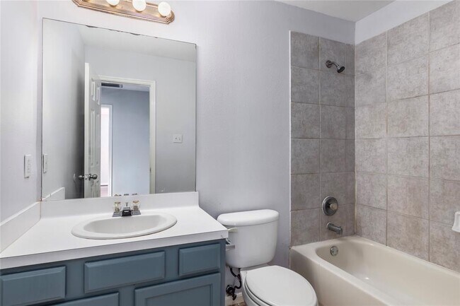 Building Photo - 6427 Waldron Cir