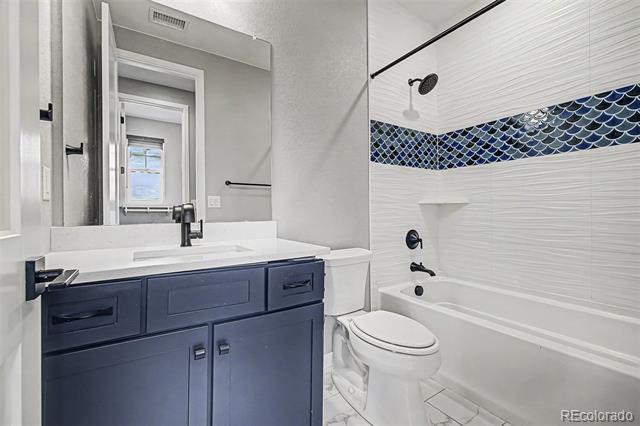 Building Photo - 9032 Star Fall Cir