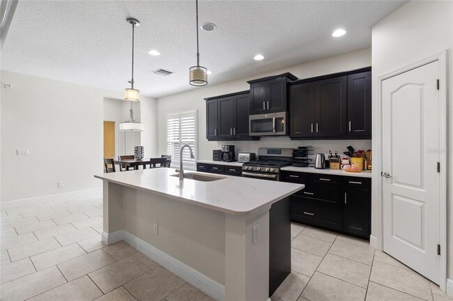 Building Photo - 12335 Whisper Lake Dr