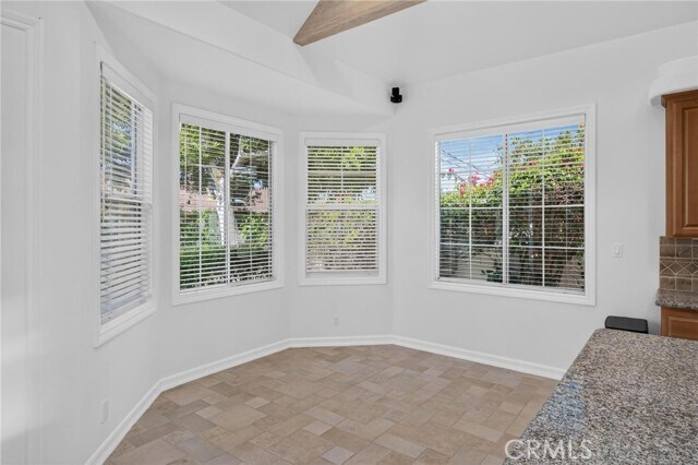 Building Photo - 717 Avenue A