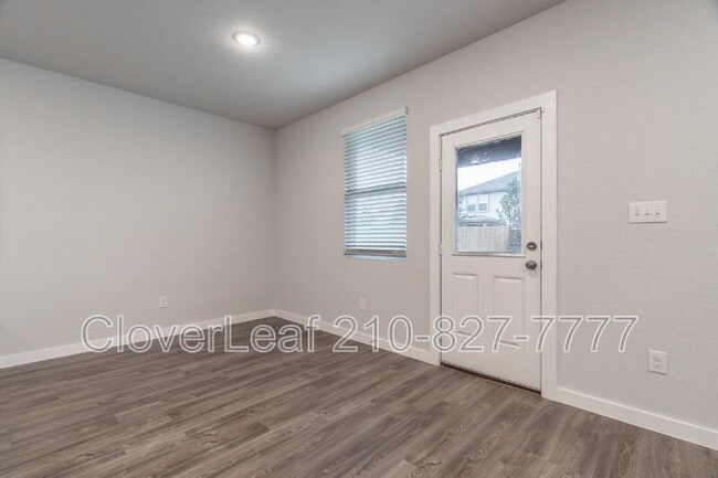 Building Photo - 5711 Topaz Wy