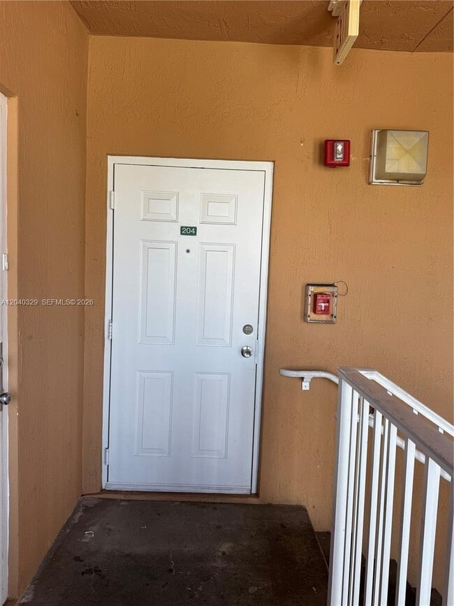 Building Photo - 17640 NW 73rd Ave