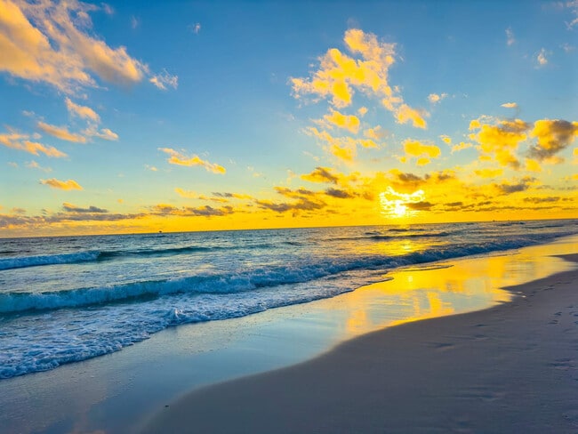 Building Photo - 75 Secret Harbor Dr