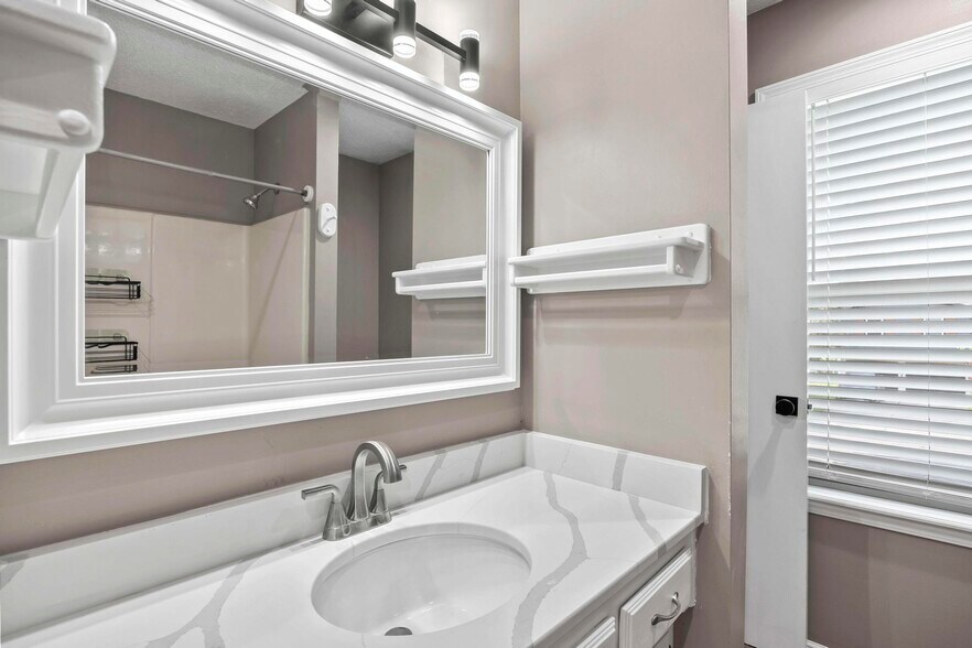 Building Photo - 8715 NW 83rd Street