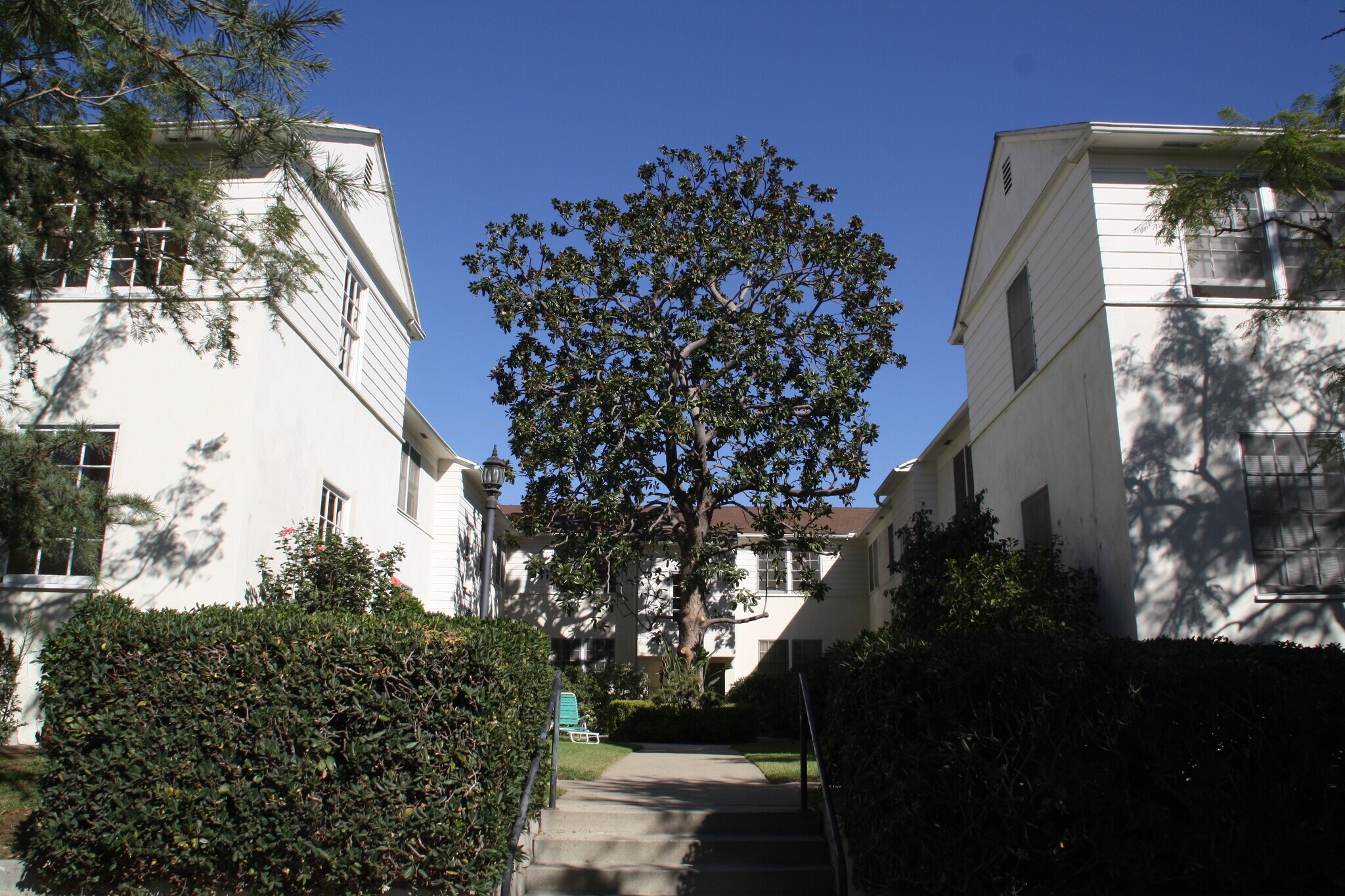 Building Photo - 845 14th St