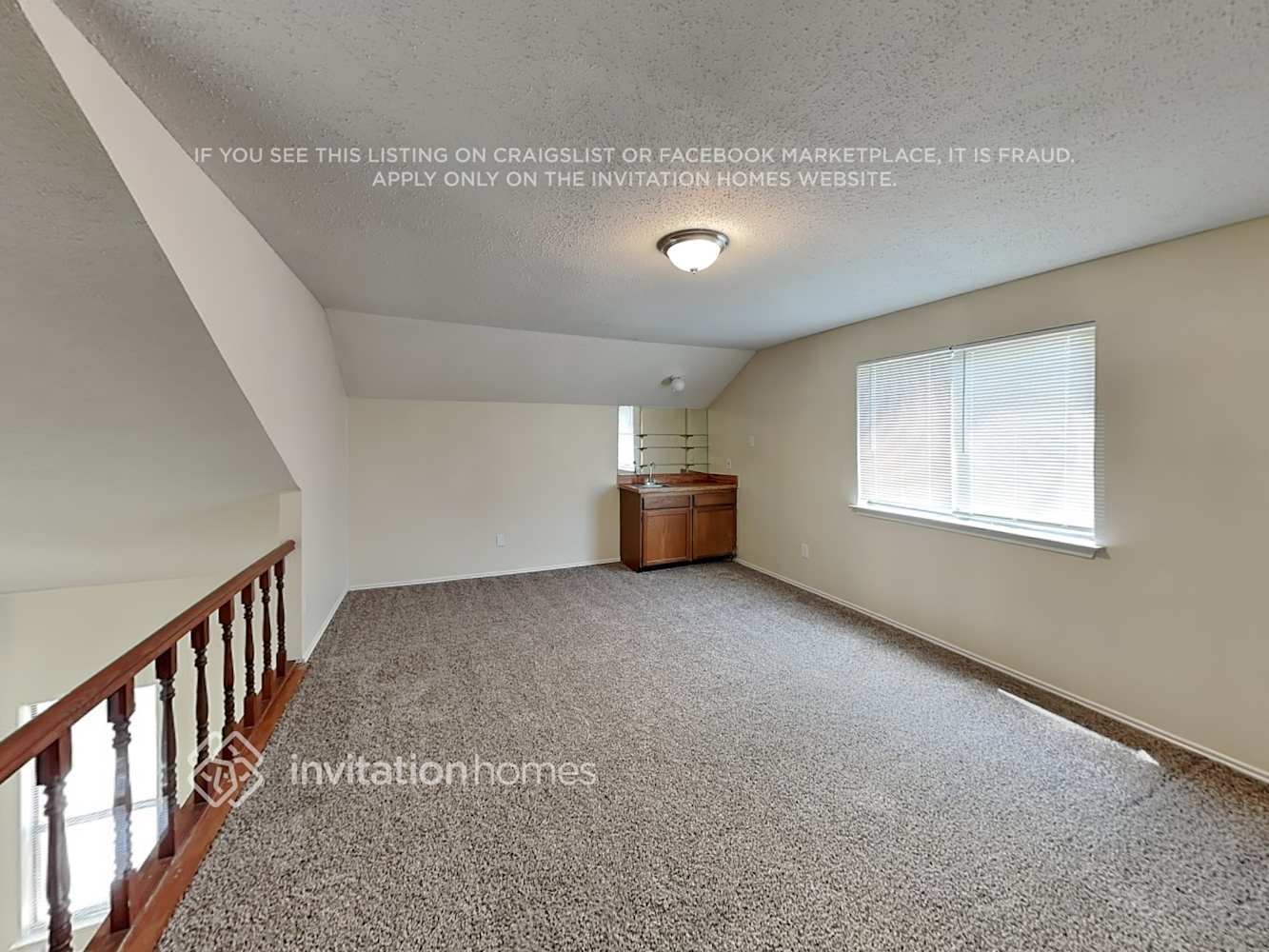 Building Photo - 2541 Rialto Way