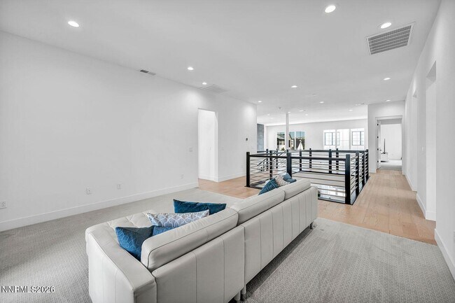 Building Photo - 5445 Side Saddle Trail