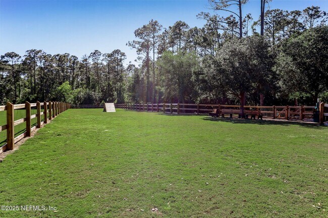 Building Photo - 222 Bonita Vista Dr