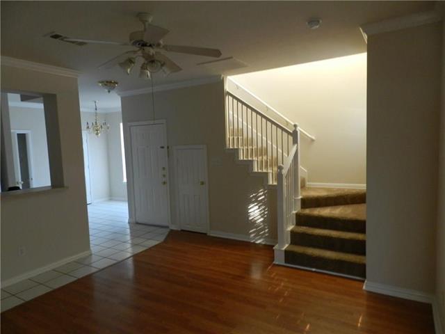 Building Photo - 121 Wildwood Ct