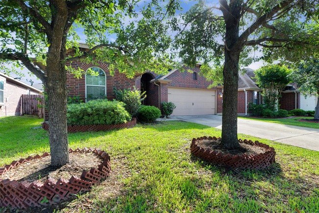 Building Photo - 2403 Snowy Egret Drive
