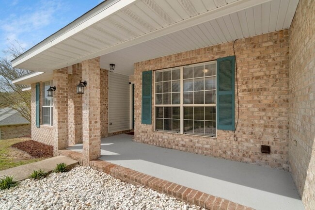 Building Photo - 5405 Josh Dr