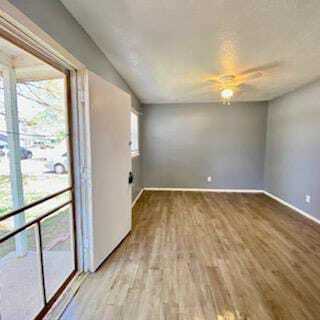 Building Photo - 2714 E 3rd St