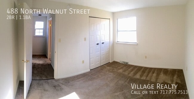 Building Photo - 488 N Walnut St