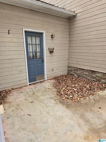 Building Photo - 107 Windsor Ridge Dr