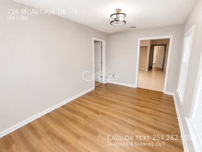 Building Photo - 716 McArthur Dr