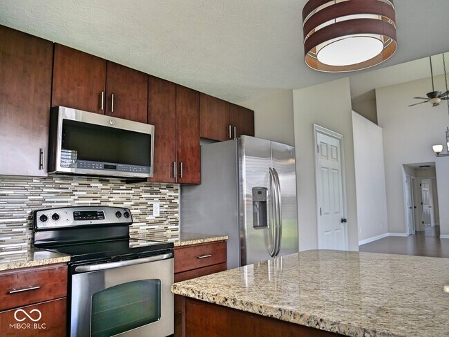 Building Photo - 11504 Grassy Ct