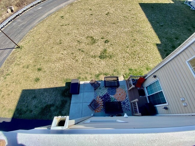 Building Photo - SIENA Place/PACKER PARK CORNER 4 Bedroom/2...
