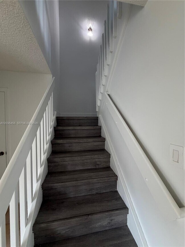 Building Photo - 7455 SW 162nd Pl