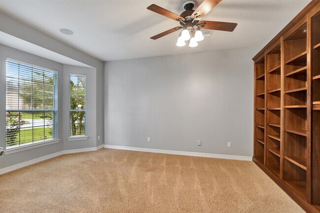 Building Photo - 15510 Marble Canyon Way