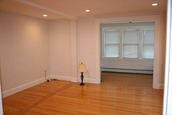 Building Photo - 4-6 Bishop St-