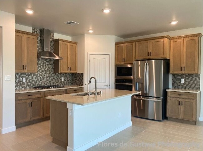 Building Photo - 2681 Silver Hawk Ave