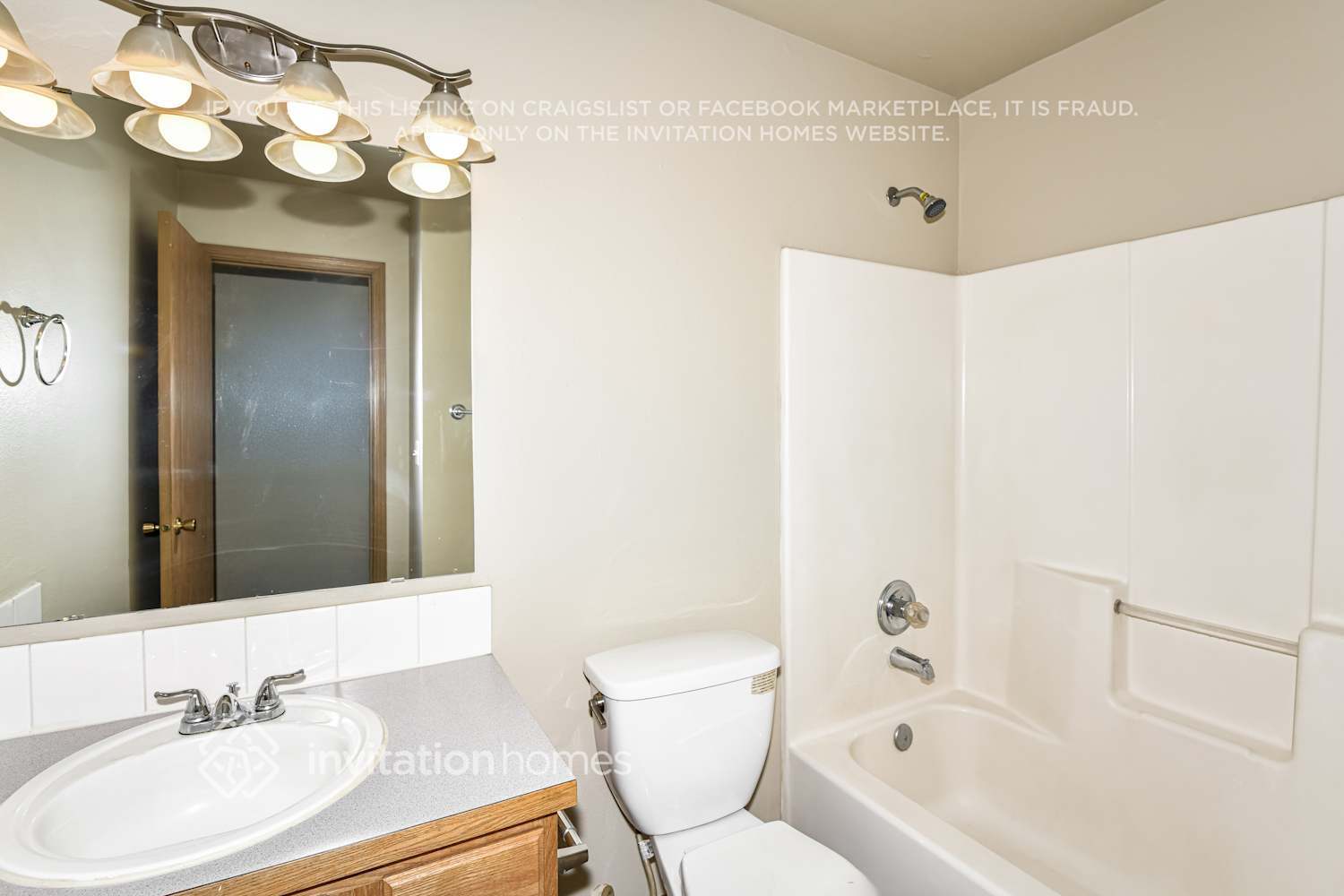 Building Photo - 20213 13th Ave Ct E