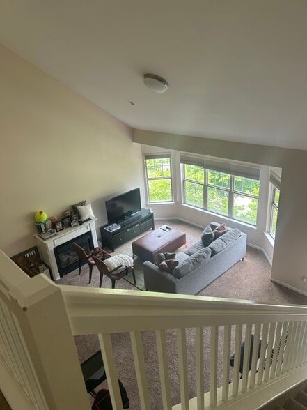 Primary Photo - 2512 Woodward Ave