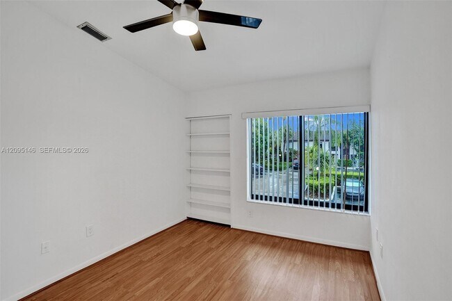Building Photo - 16500 27th Ave