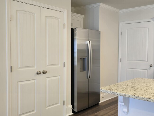 Building Photo - 8047 Bannock Cir