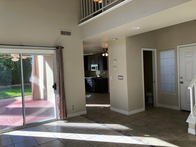 Building Photo - Cozy & Well-Maintained Home in a Peaceful ...