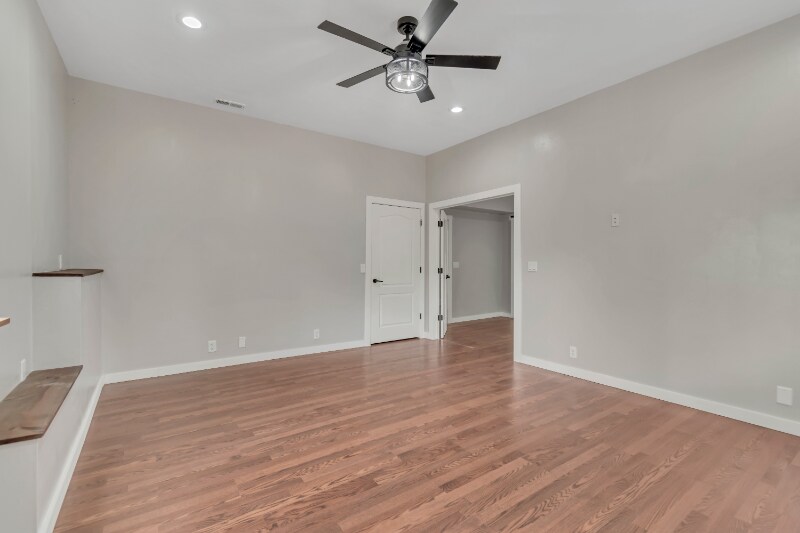 Building Photo - 2154 Wasatch Blvd