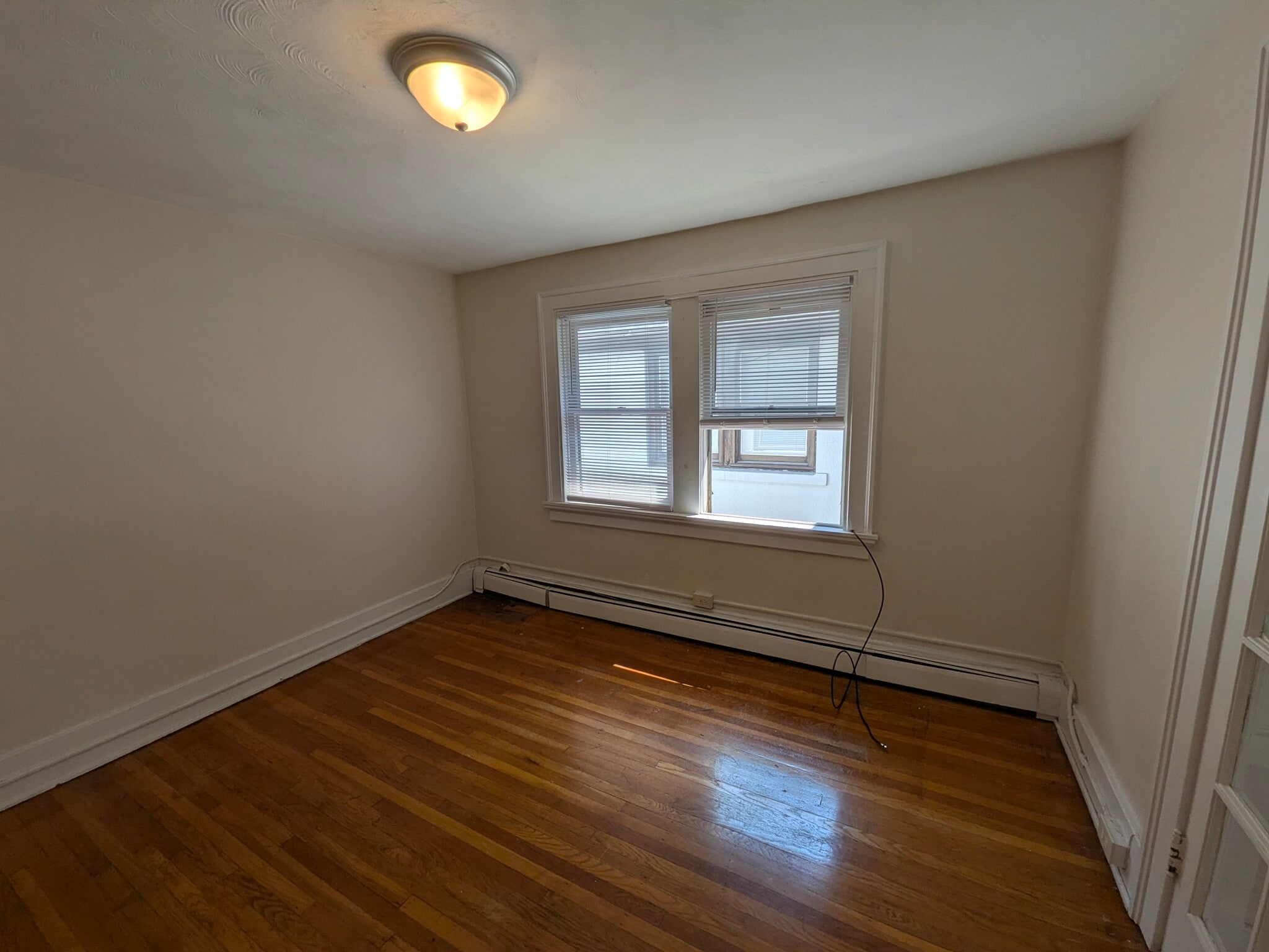 Building Photo - 608 Elmwood Ave