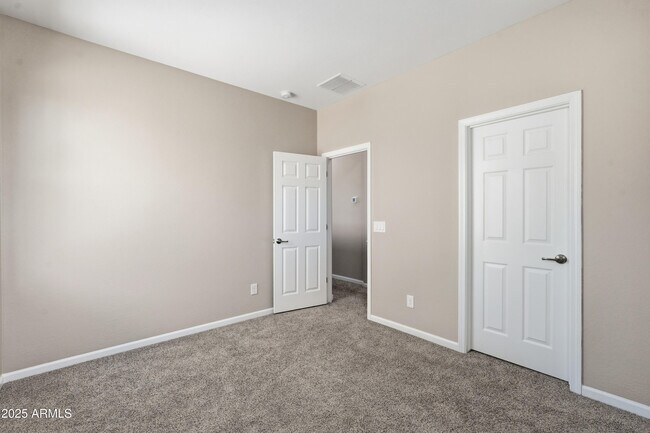 Building Photo - 26130 N 121st Ave